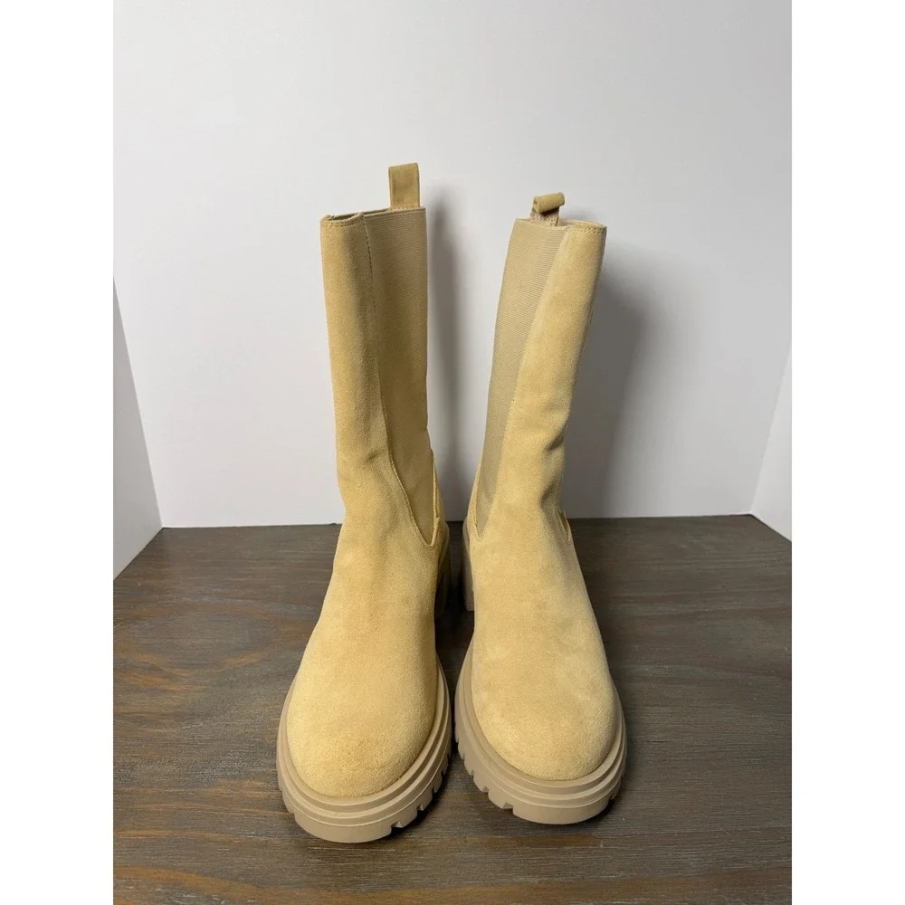Steve Madden Hesitant Chelsea Lug Boots Sand Suede Platform Size 10‎ NWT